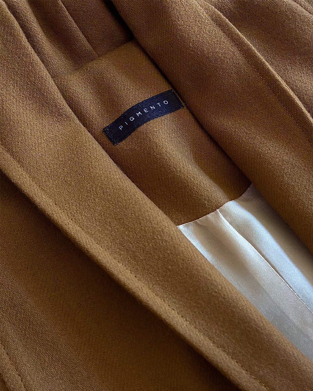 Abrigo Midi Serie - 02